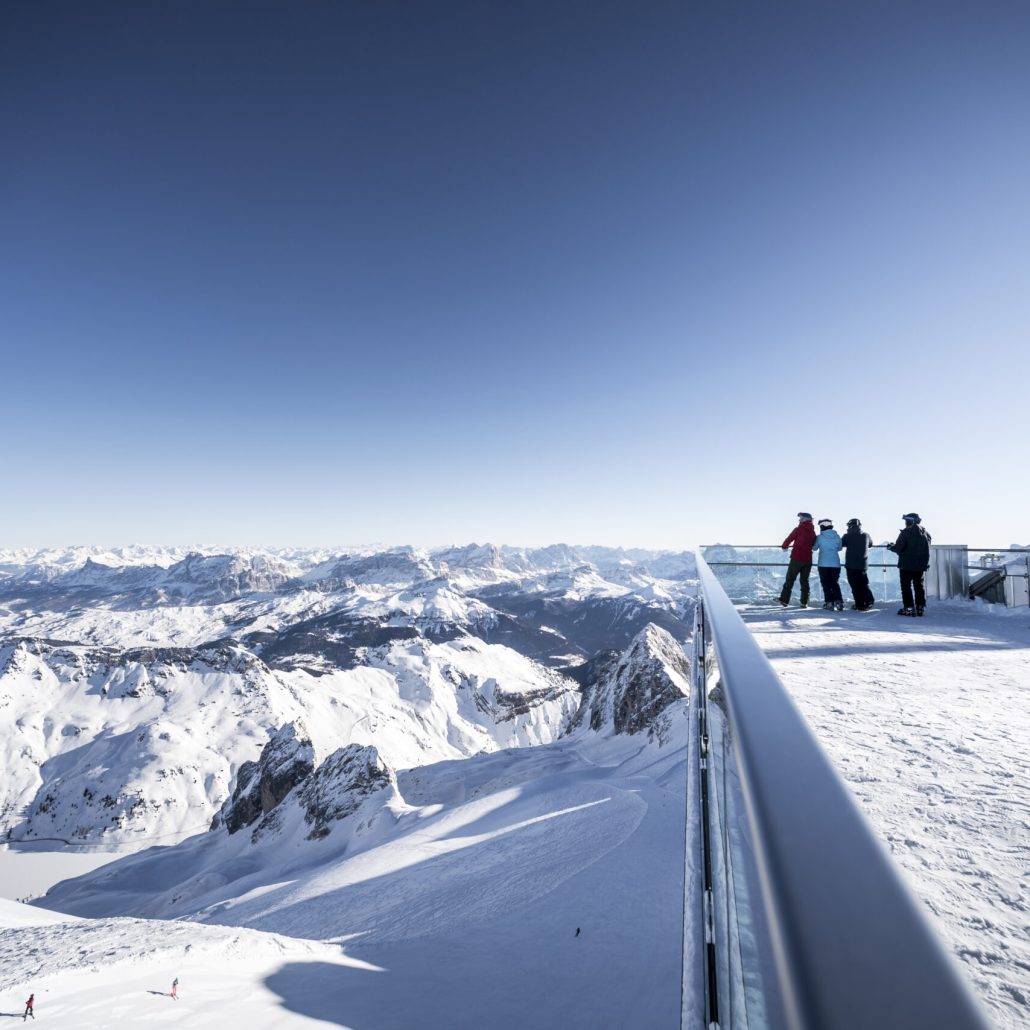 Panoramic terrace of Punta Rocca - © Alex Filz - Marmolada srl